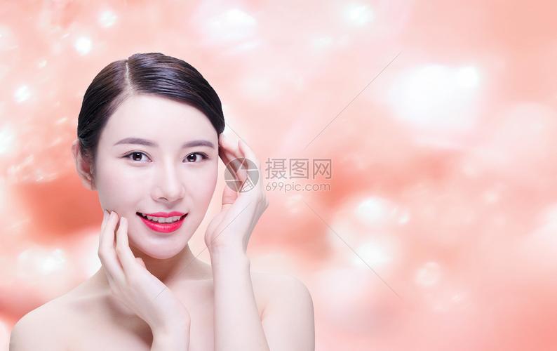 流光肌肤 镜头下的现代美容美学